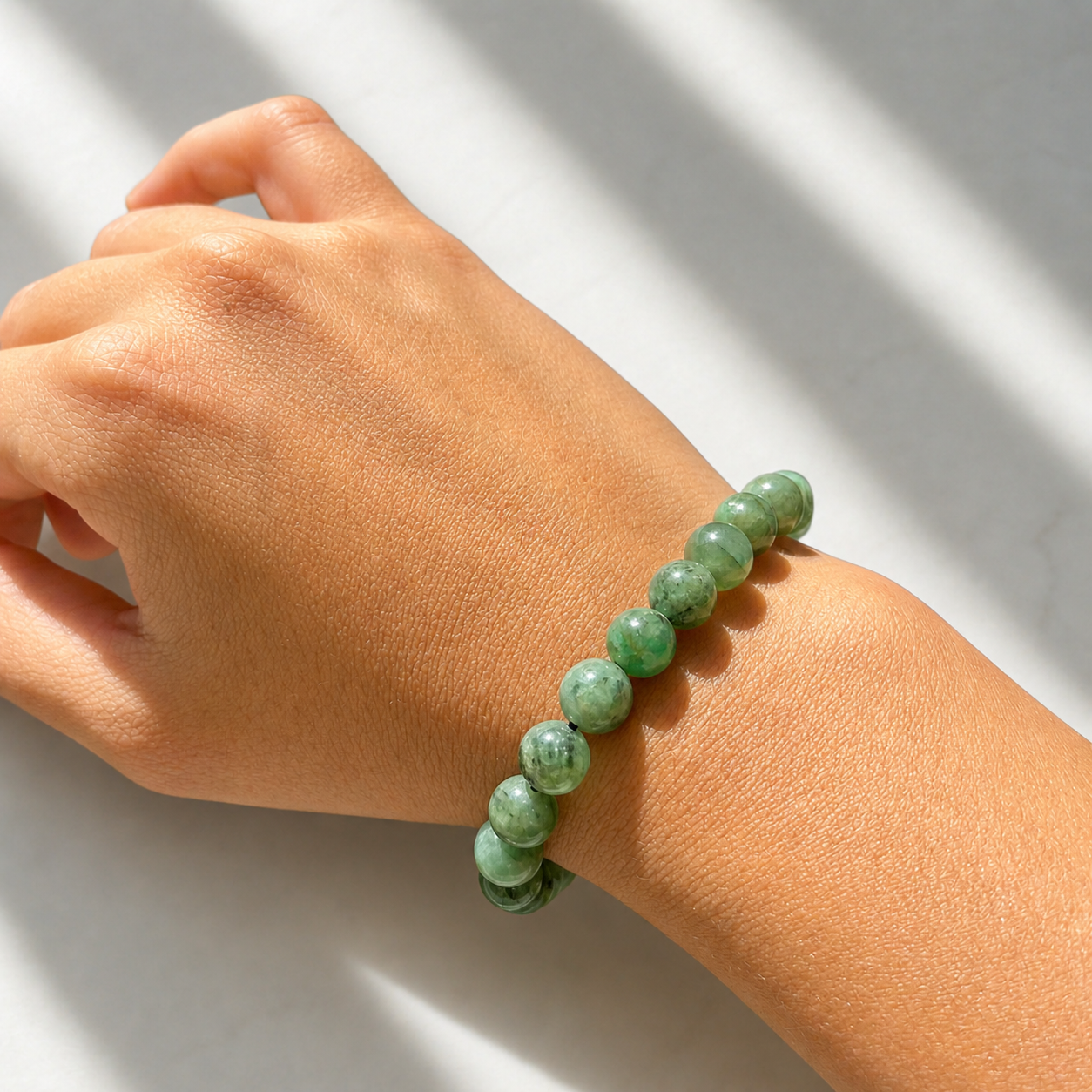 Bracelet d'émeraude de guérison 