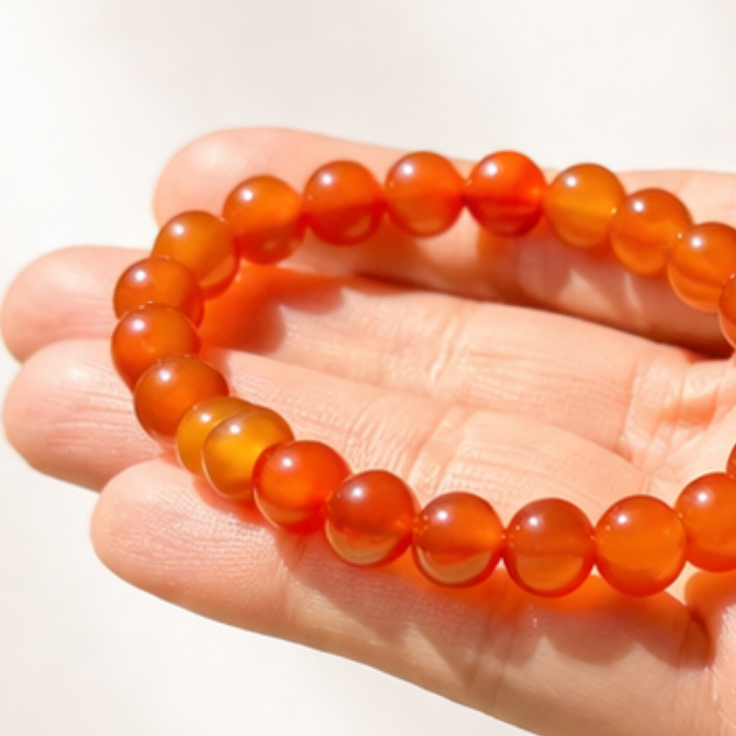 Bracelet en cornaline symbole d'émancipation