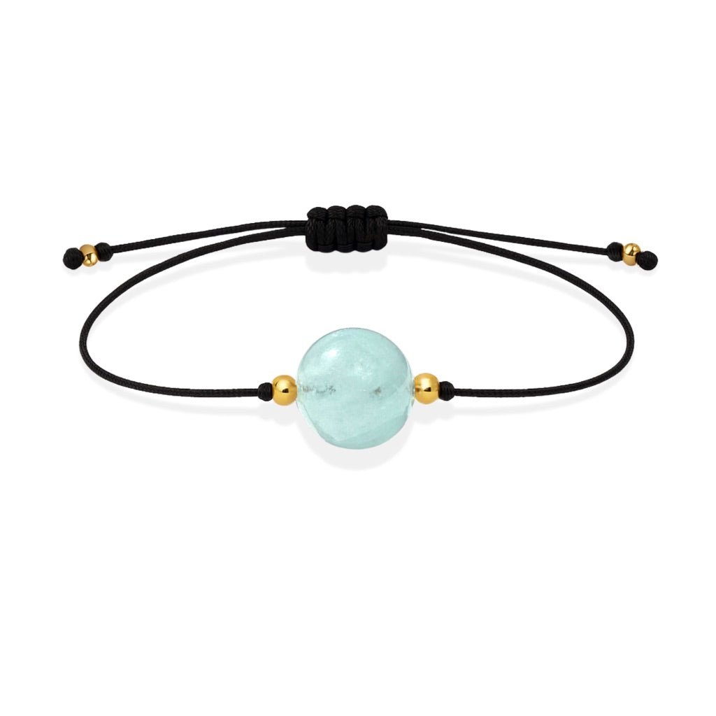 Pulsera de aguamarina natural con hilo negro y balines en oro de 18 quilates.