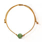 Vista superior de pulsera de esmeralda natural – diseño artesanal ajustable hecho a mano