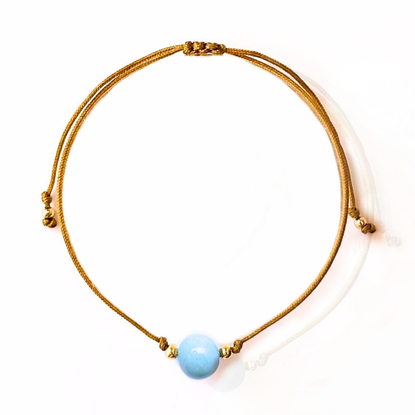 Vista superior de la pulsera de Jade Maotiano – lujo sutil y natural