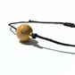 Vista lateral de la pulsera de jaspe amarillo – piedra natural para energía positiva y persistencia
