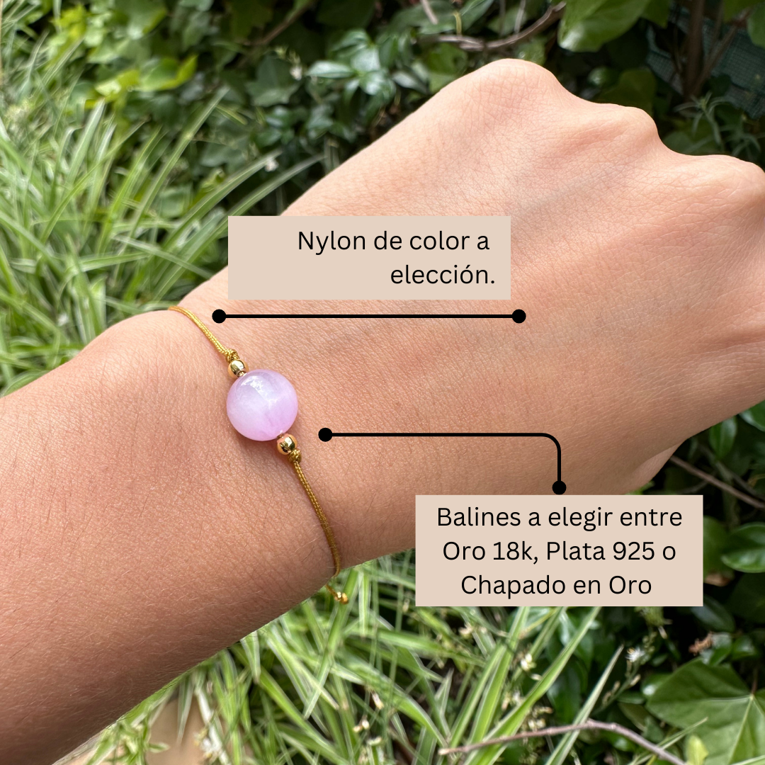 Pulsera de kunzita en la muñeca – estilo elegante y vibrante